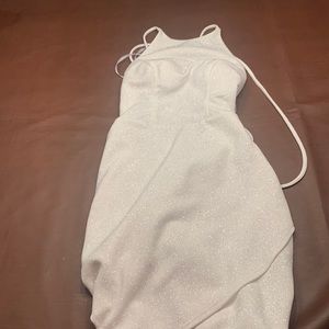 B Darlin size 0 women’s party dress NWT. White with sparkles.